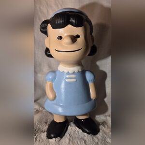 Vintage Lucy From Charlie Browns Peanuts Hand Painted Figurine